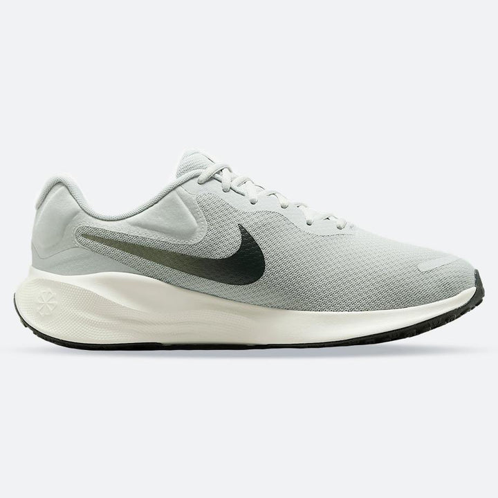 Men's Wide Fit Nike FB8501-003 Revolution 7 Running Trainers