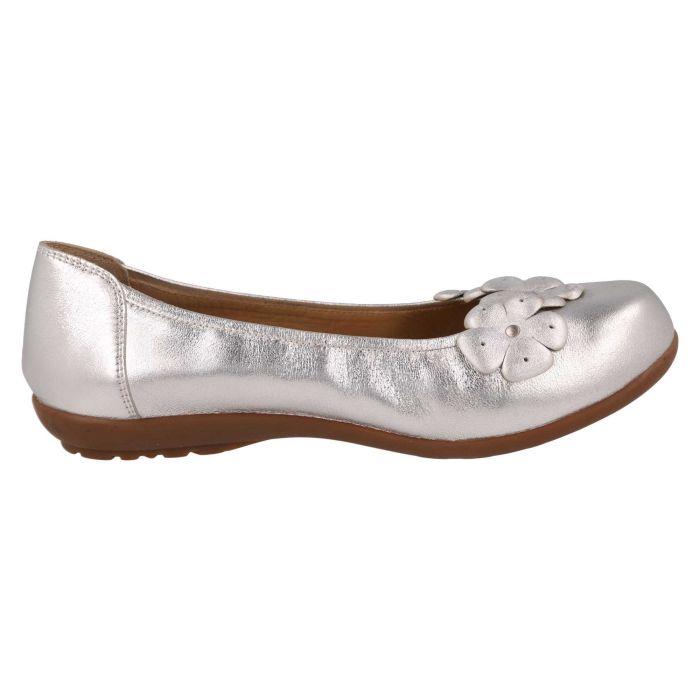 Women's Wide Fit DB Imani Ballet Pumps in Black Leather - Image 10