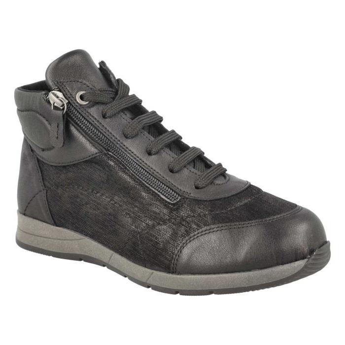 Women's Wide Fit DB Larkspur Boots in Black Leather / Stretch - Image 1