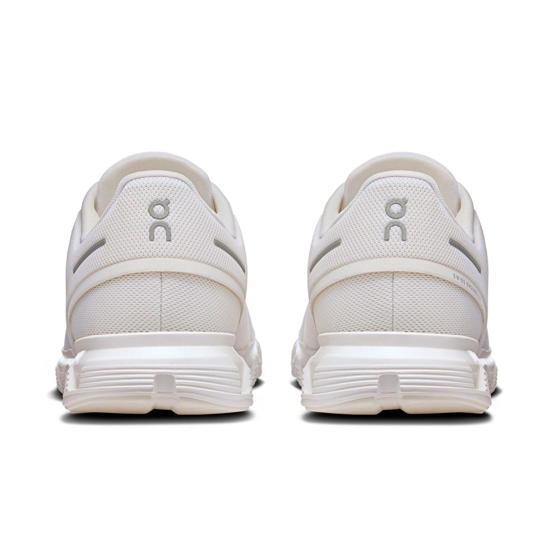 Men's Wide Fit On Cloud 6 Wide Trainers in Black/White - Image 12