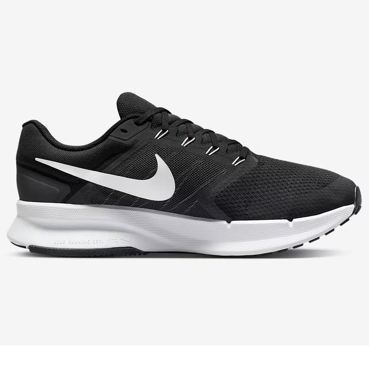 Men's Wide Fit Nike FZ9666-001 Run Swift 3 Running Trainers