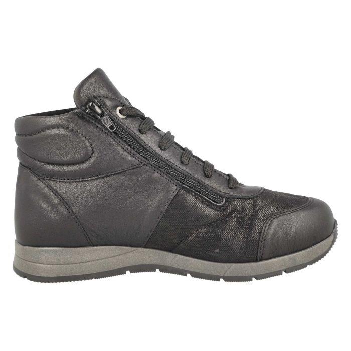 Women's Wide Fit DB Larkspur Boots in Black Leather / Stretch - Image 4