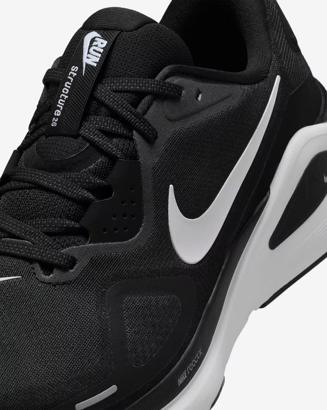 Men's Wide Fit Nike HQ2588-001 Structure 26 Running Stability Trainers