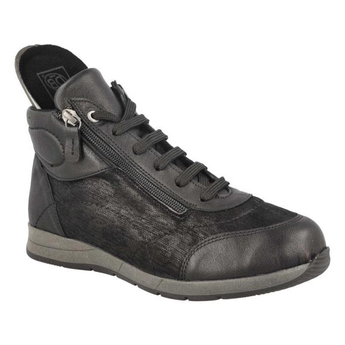 Women's Wide Fit DB Larkspur Boots in Black Leather / Stretch - Image 6