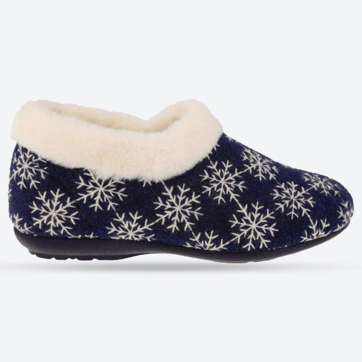 Women's Wide Fit DB Libby Slippers in Navy / White Snowflake - Image 1