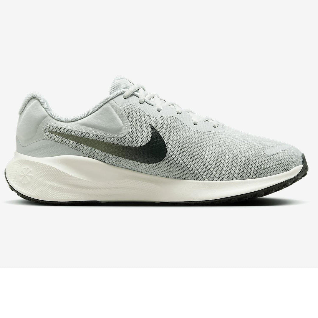 Men's Wide Fit Nike FB8501-003 Revolution 7 Running Trainers