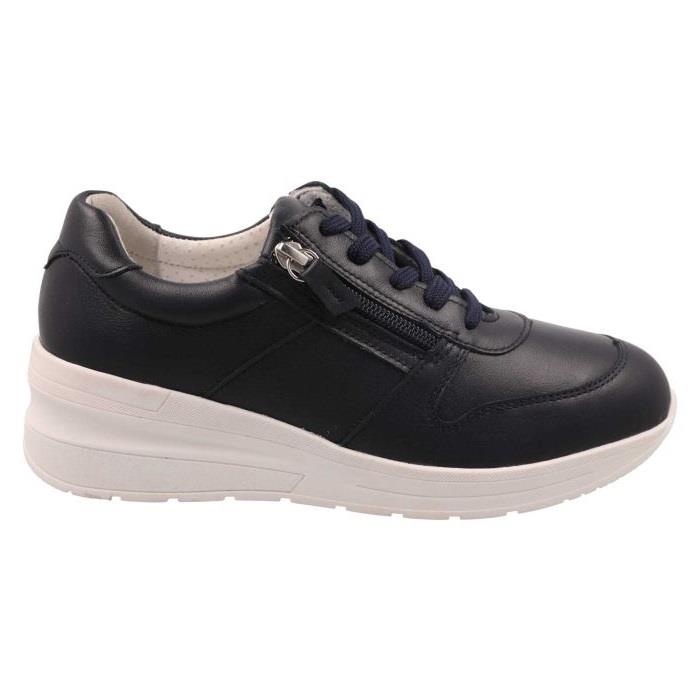 Women's Wide Fit DB Farndish Trainers in Black - Image 1