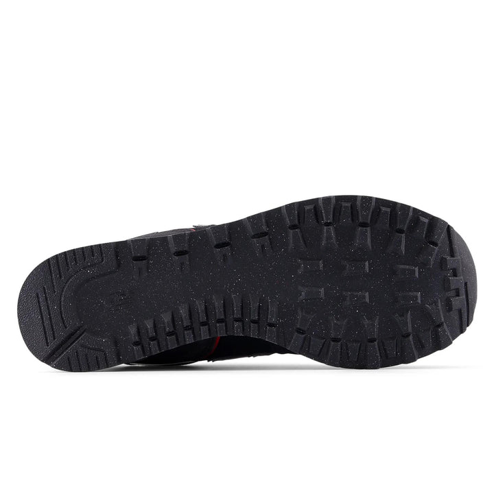 Men's Wide Fit New Balance U5748JL Black shoes  Trainers in Black/White - Image 1