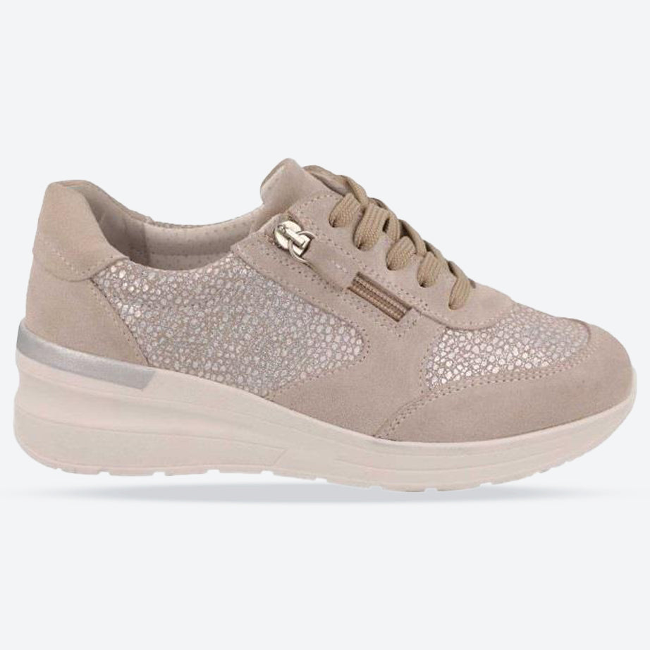 Women's Wide Fit DB Bilberry Trainers in Navy Suede - Image 7