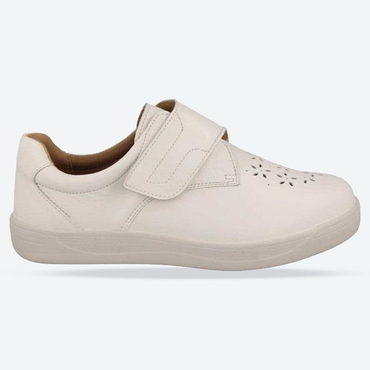 Women's Wide Fit DB Jocelyn Shoes in Navy Leather - Image 1