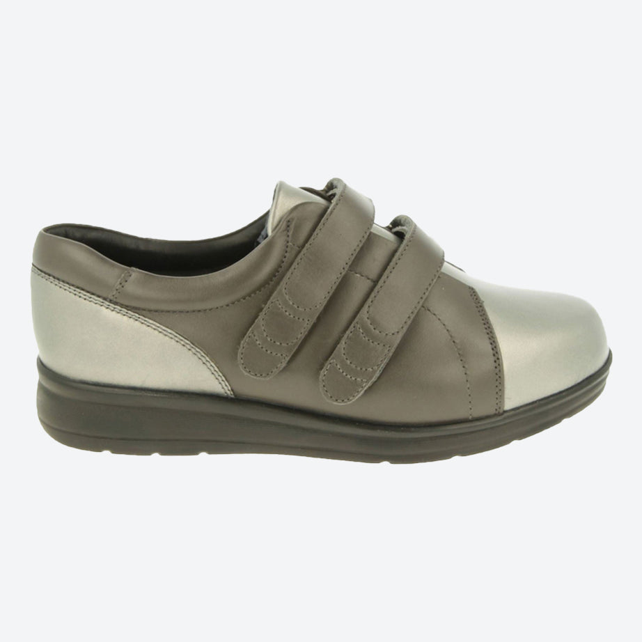 Womens Wide Fit DB Norwich Shoes in Black Leather - Image 13