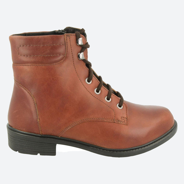 Womens Wide Fit DB Reef Boots in Chestnut Brown - Image 1