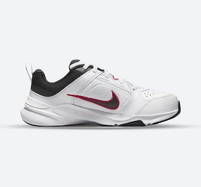 womens wide fit nike trainers