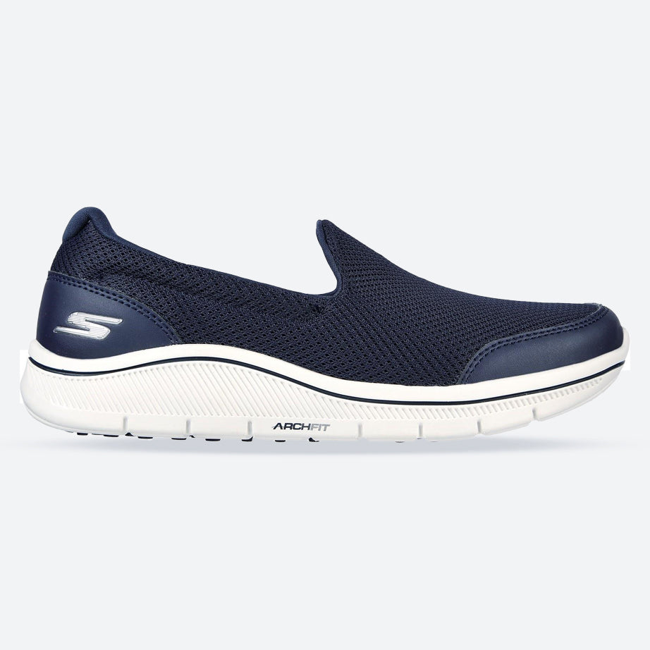 Women's Wide Fit Skechers 123033 Go Golf Arch Fit Trainers in Navy - Image 1