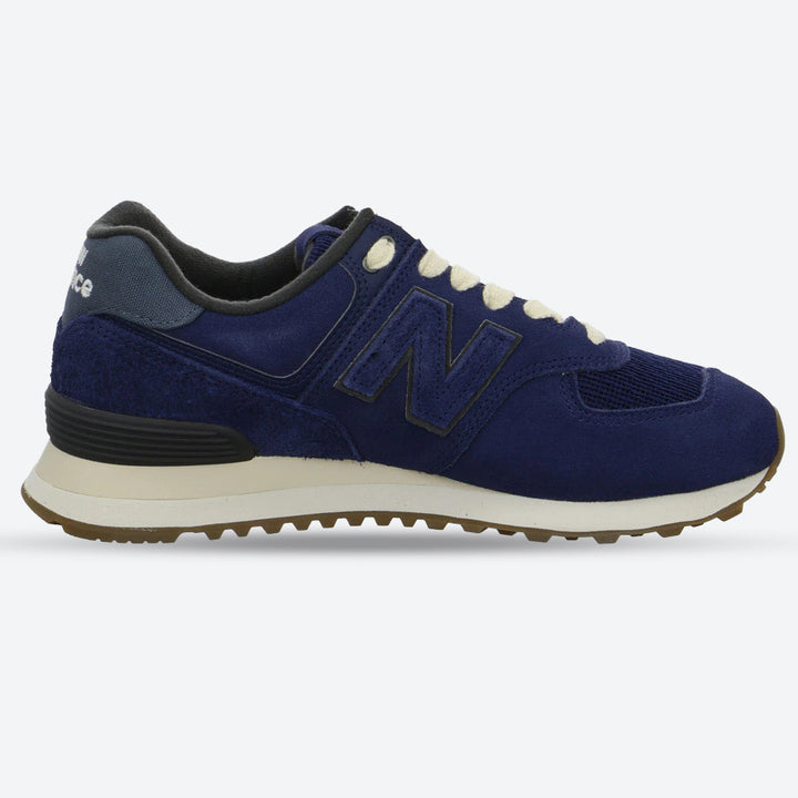 Women's Wide Fit New Balance U5747FO Trainers in Navy - Image 1