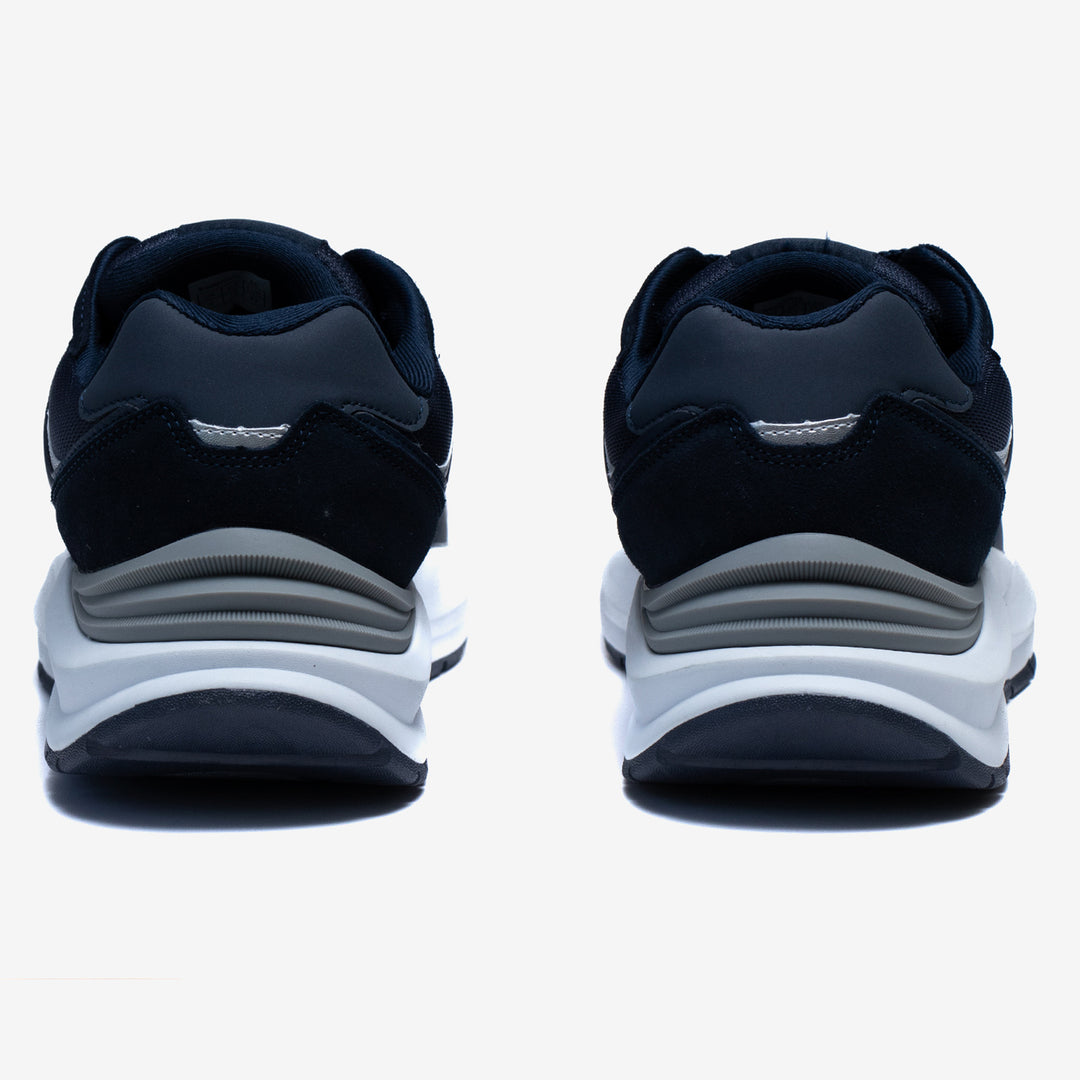 Men's Wide Fit Tredd Well Element Trainers