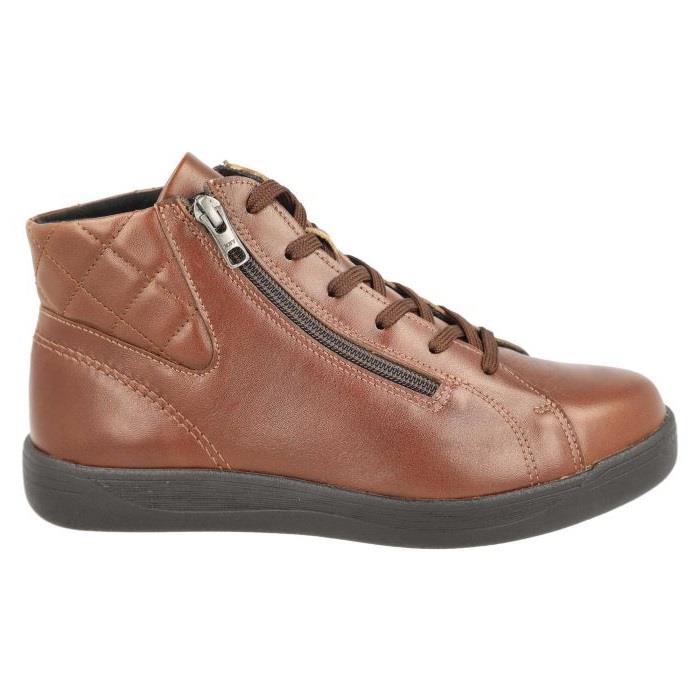 Women's Wide Fit DB Levisham Boots in Black Leather - Image 1
