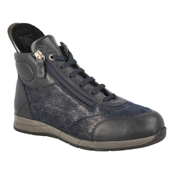 Women's Wide Fit DB Larkspur Boots in Black Leather / Stretch - Image 9