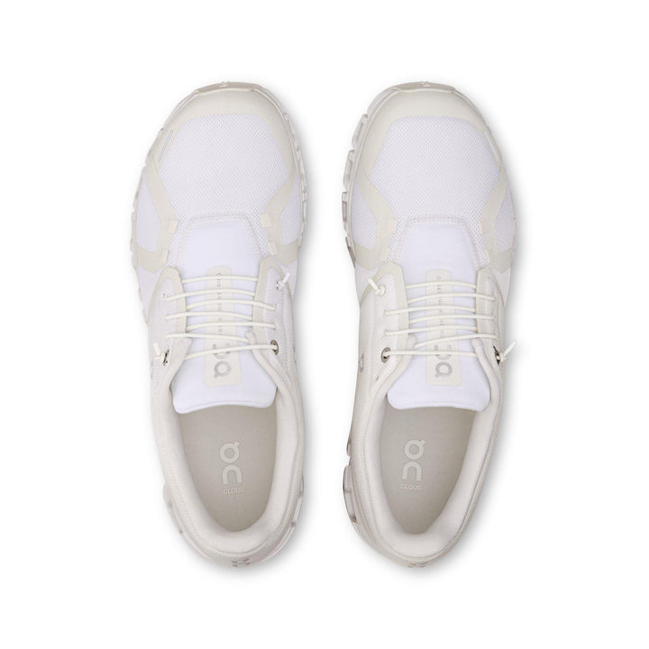 Men's Wide Fit On Cloud 6 Wide Trainers in Black/White - Image 1