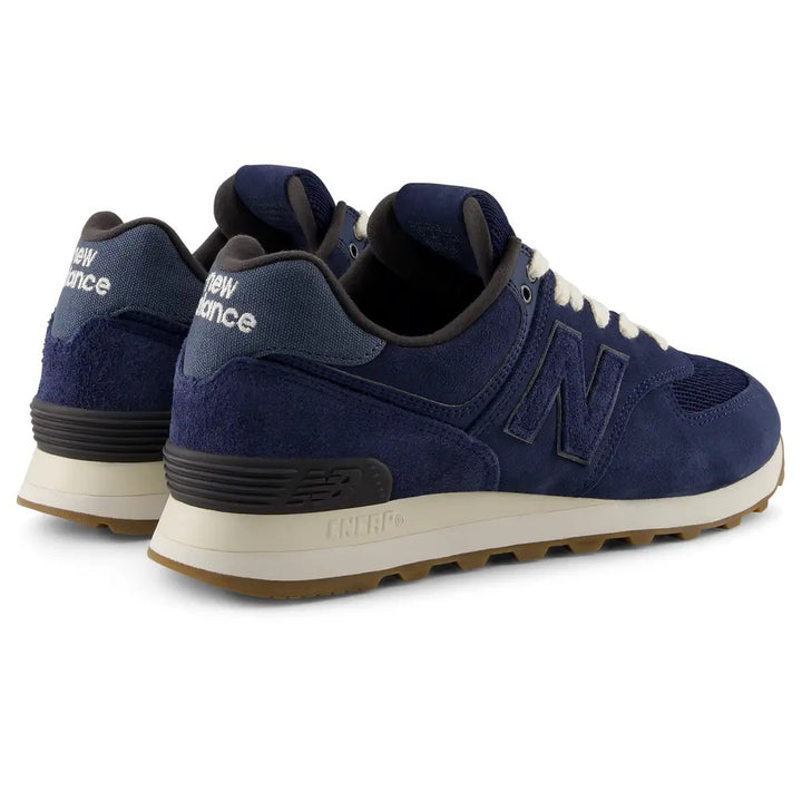 Women's Wide Fit New Balance U5747FO Trainers in Navy - Image 1