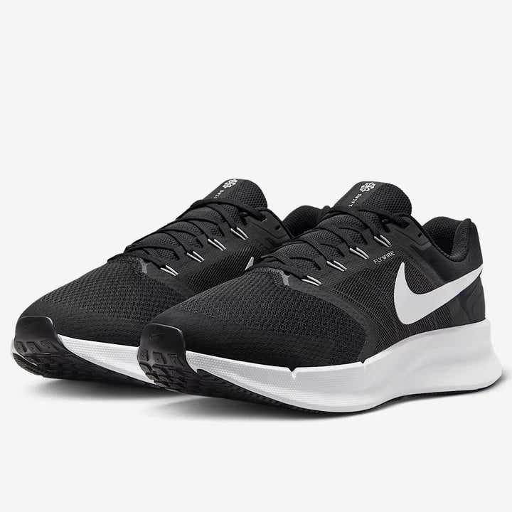 Men's Wide Fit Nike FZ9666-001 Run Swift 3 Running Trainers