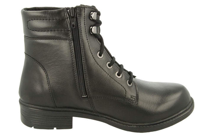 Womens Wide Fit DB Reef Boots in Chestnut Brown - Image 1