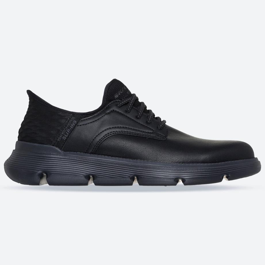 Men's Wide Fit Skechers 205278 Garza Carlyn Trainers in Black - Image 1
