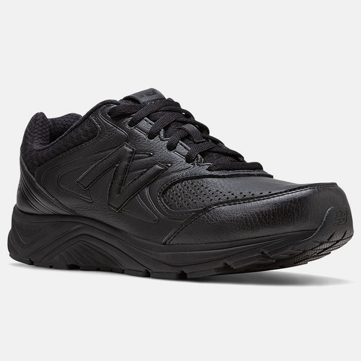 Men's Wide Fit New Balance MW840BK2 Walking Trainers in Black - Image 1