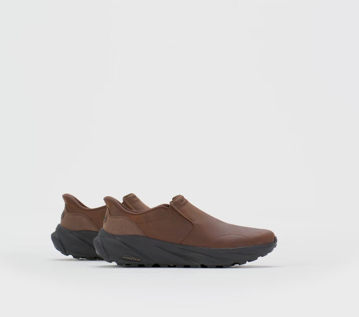Men's Relaxed Fit Skechers 205547 Slip-ins Conner Rayne Trainers in Black - Image 1