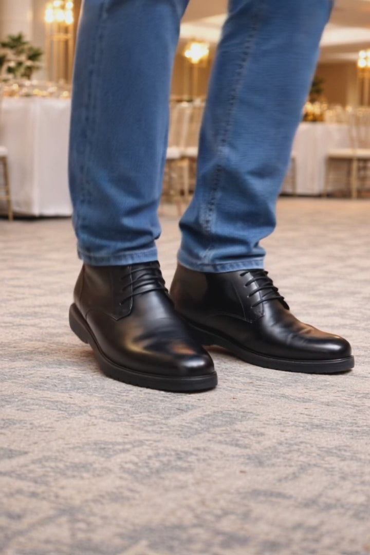 Men's Wide Fit Tredd Well William 22757 Leather Dress Boots - Black in Black - Image 1
