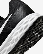 Men's Wide Fit Nike DD8475-003 Revolution 6 Running Trainers