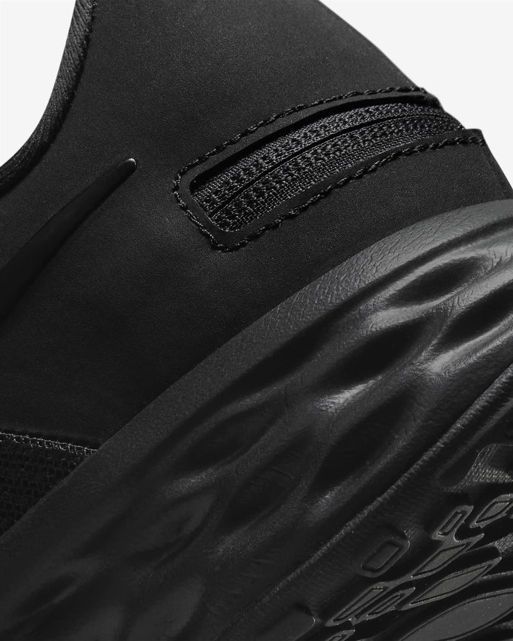 Women's Wide Fit Nike DD8476-001 Revolution 6 Flyease Trainers
