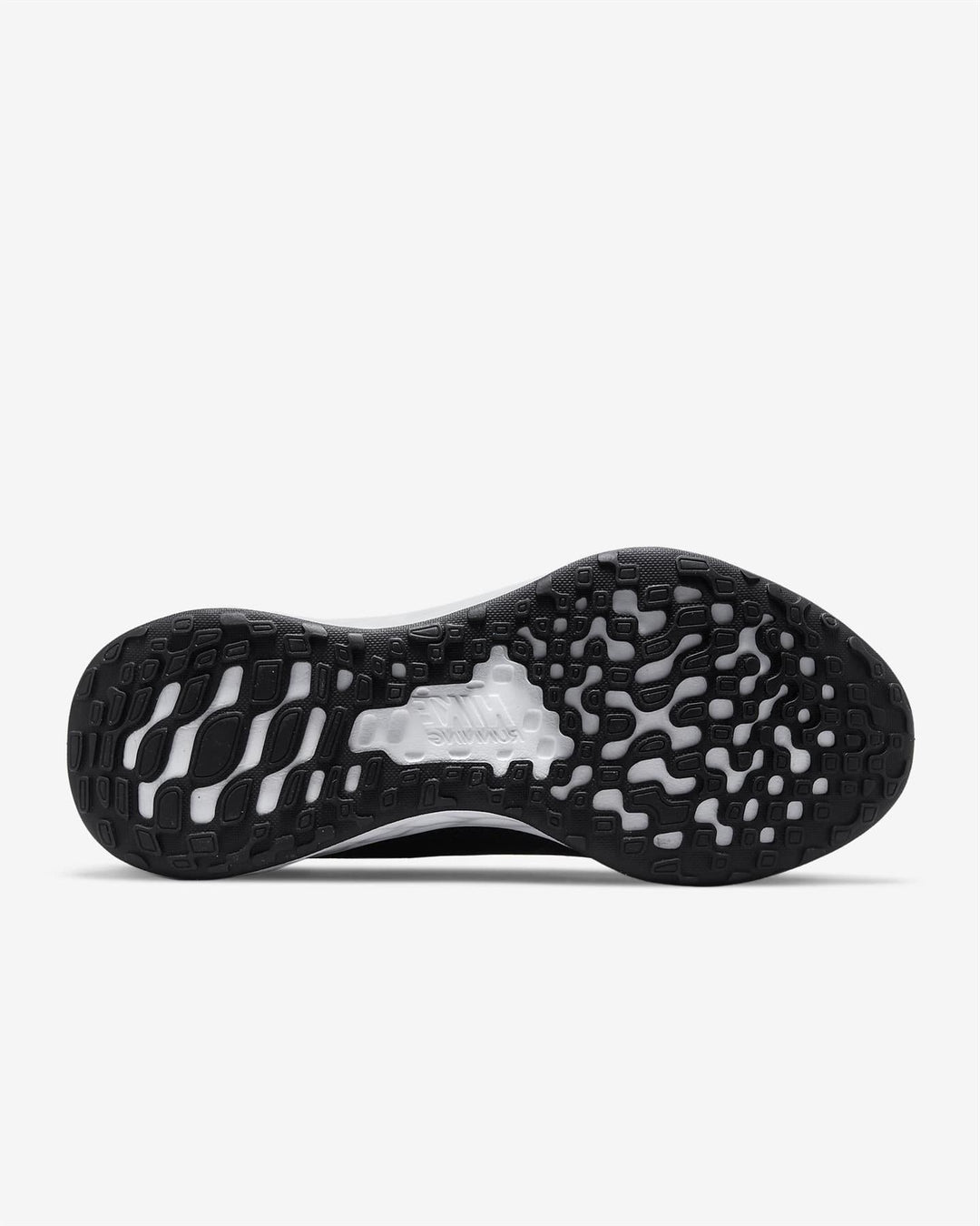 Men's Wide Fit Nike DD8475-003 Revolution 6 Running Trainers in Black/White - Image 10