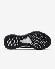 Men's Wide Fit Nike DD8475-003 Revolution 6 Running Trainers