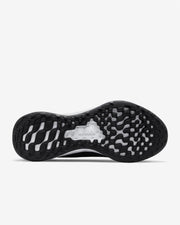 Women's Wide Fit Nike DD8475-003 Revolution 6 Running Trainers
