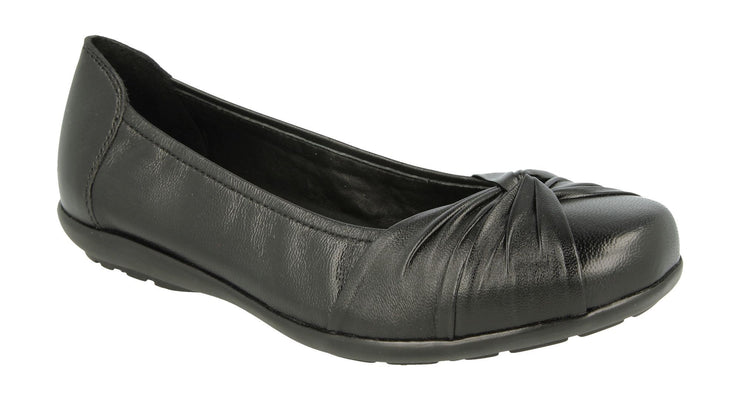 Womens Wide Fit DB Tetbury Court Shoes