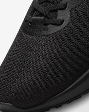 Women's Wide Fit Nike DD8476-001 Revolution 6 Flyease Trainers