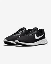 Men's Wide Fit Nike DD8475-003 Revolution 6 Running Trainers
