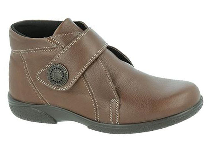 Womens Wide Fit DB Doris Boots - Brown