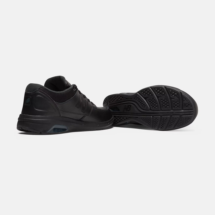 Mens Wide Fit New Balance MW813BK Walking Trainers